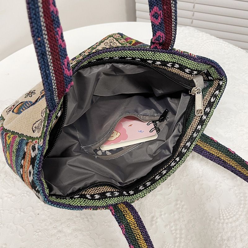 New Embroidered Canvas Handbag Women's Shoulder Bag Fashion Casual Bag Small Cloth Bag