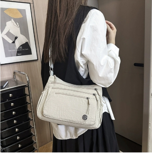 New Nylon Lightweight Single-shoulder Crossbody Bag Multi-layer Large-capacity Casual Waterproof Portable Fashionable Women's Bag