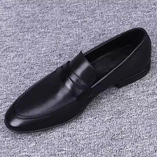 New Fashionable Versatile Bean Shoes Slip-On Loafers Casual Stylish Men's Leather Shoes Breathable Dad Shoes Oxfords