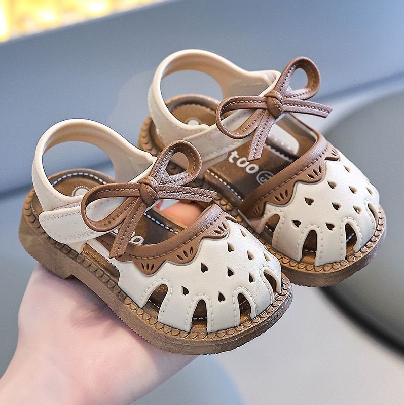 Baby Princess Shoes Girls Breathable Closed Toe Sandals Soft Sole Non-slip Baby Rubber Shoes Step Shoes Hollow