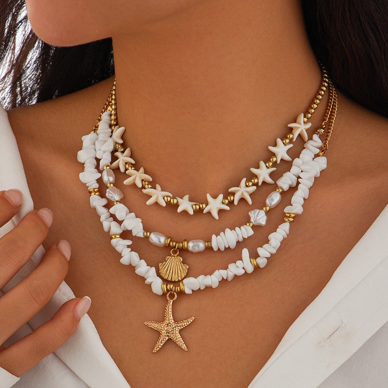 Bohemian Imitation Pearl Holiday Style Retro Beaded Necklace with Starfish Shell Pendant Necklace: A Luxurious and Lightweight Design