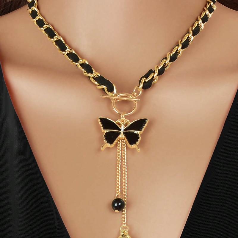 Women's Black Butterfly Wrap Velvet Clavicle Tassel Necklace