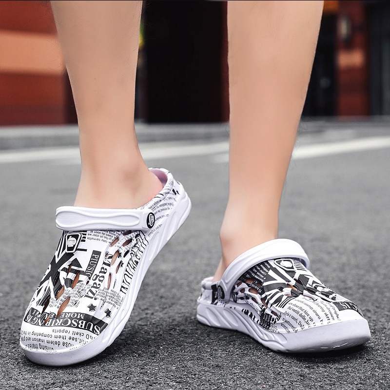 Men's Soft-Sole Lightweight Crocs Stylish  Casual  Breathable Beach Sandals