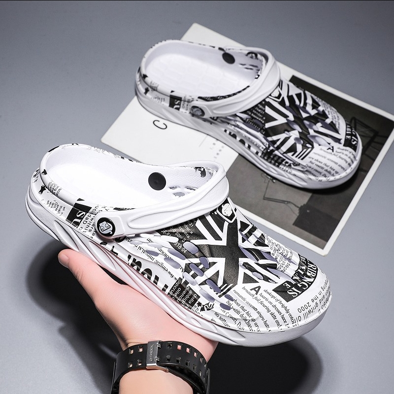 Men's Soft-Sole Lightweight Crocs Stylish  Casual  Breathable Beach Sandals