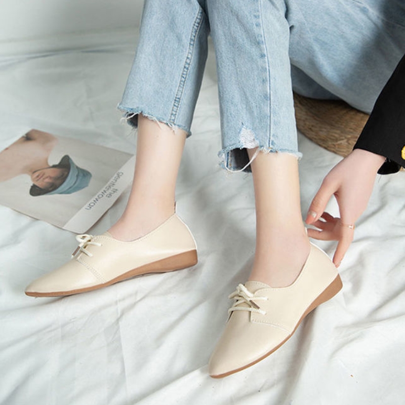 Women's Lace-Up Soft-Sole Pointed-Toe Flats  Stylish And Versatile Leather Shoes