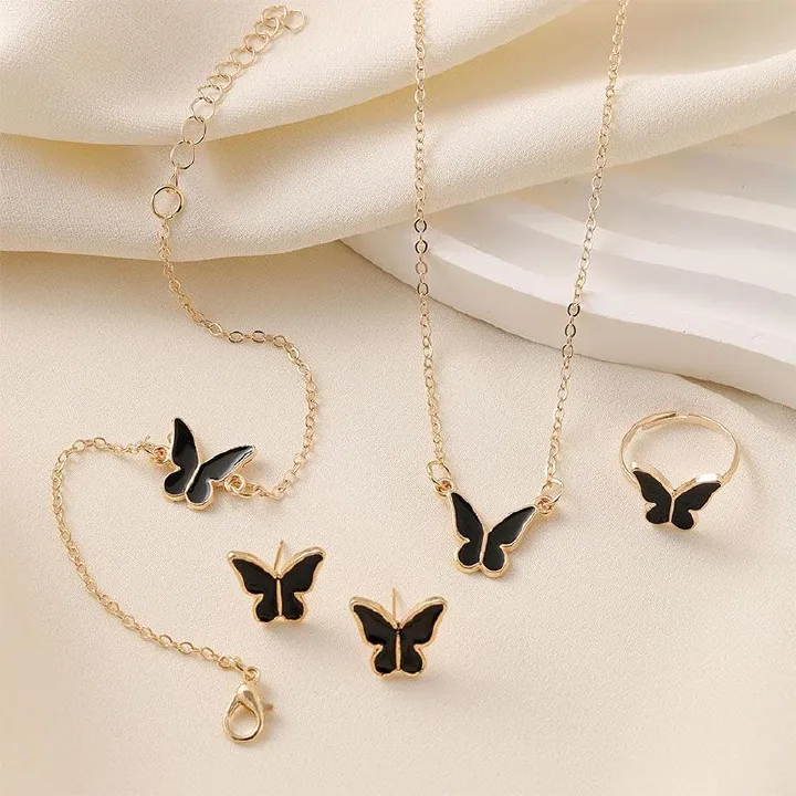 4-Piece Set Of Fashionable Women'S Jewelry New Style Temperament Personality Butterfly Necklace Earrings Ring Bracelet