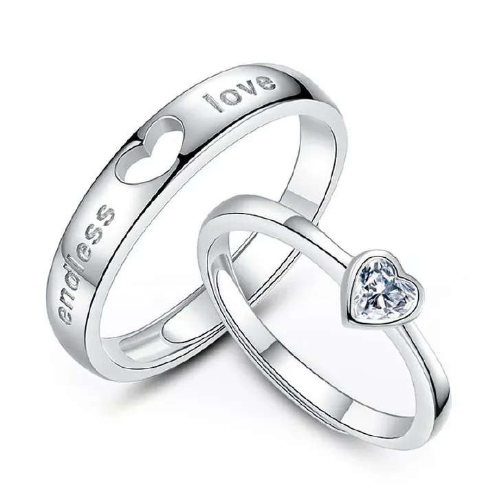 2 Pieces Couple Ring Set Men and Women Hollow Heart Shape Diamond Ring Jewelry Ring Wedding Valentine's Day Gift Adjustable Ring Diamond Style