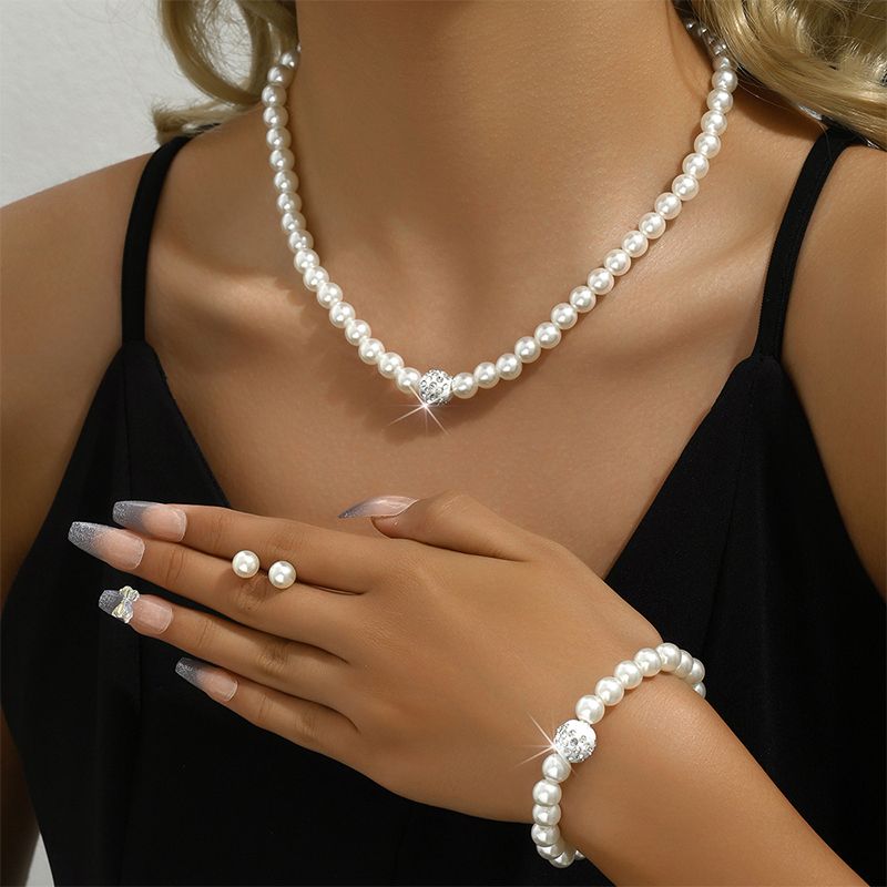 3-Piece Imitation Pearl Necklace Bracelet Earrings Women's Fashion Personality Necklace Jewelry Bridal Accessories Gift Party