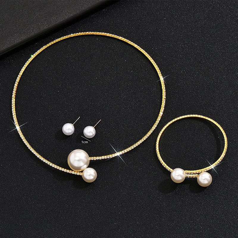 3-Piece Set Of Fashionable Women's Personalized Birthday Gift Gold Simple Bridal Jewelry Elegant Shiny Rhinestone Pearl Necklace Earrings Bracelet