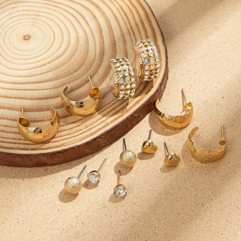 6 Pairs/Pack Women'S Fashion Personality Literary Creative Love Metal Earrings Retro Geometric Hammered Pattern Earrings Set Combination Jewelry Birthday Gift Diamond Earrings