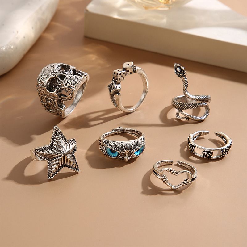 7 pieces/set Fashion Women's Ring Set Retro Skull Snake Starfish Personalized Multi-jointed Ring Men's and Women's Ring Set Combination Jewelry Birthday Gift