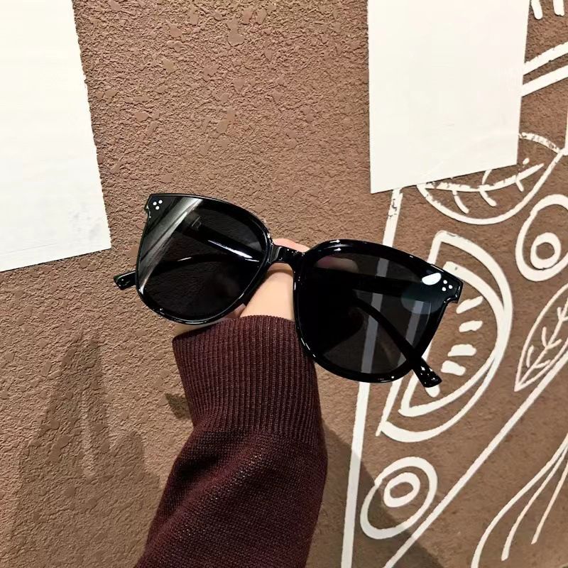 Sunglasses UV400 Women's Fashion Accessories Sunglasses Men's Classic Fashion Accessories Retro Driver Tai New Square Sunglasses