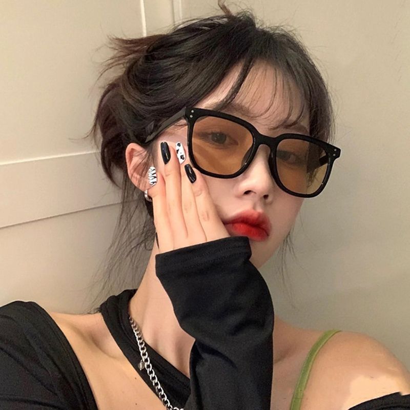 Sunglasses UV400 Women's Fashion Accessories Sunglasses Casual Style Retro Trend High-end Men's Classic Fashion Accessories Retro Driver New Square Sunglasses