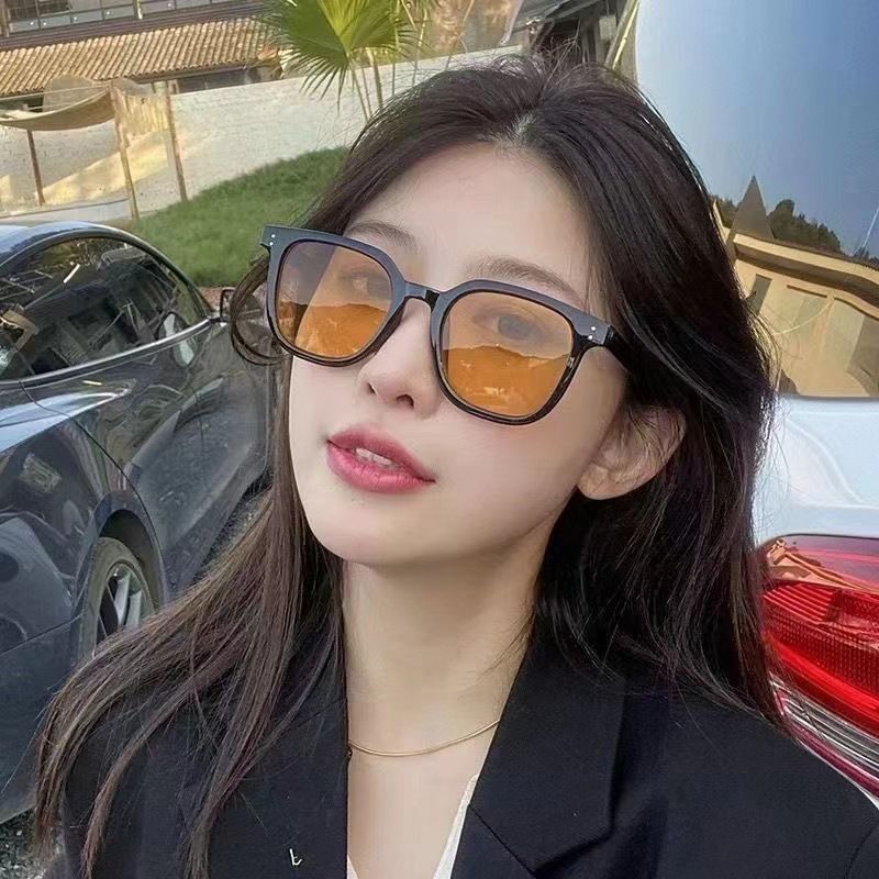 Sunglasses UV400 Women's Fashion Accessories Sunglasses Casual Style Retro Trend High-end Men's Classic Fashion Accessories Retro Driver New Square Sunglasses