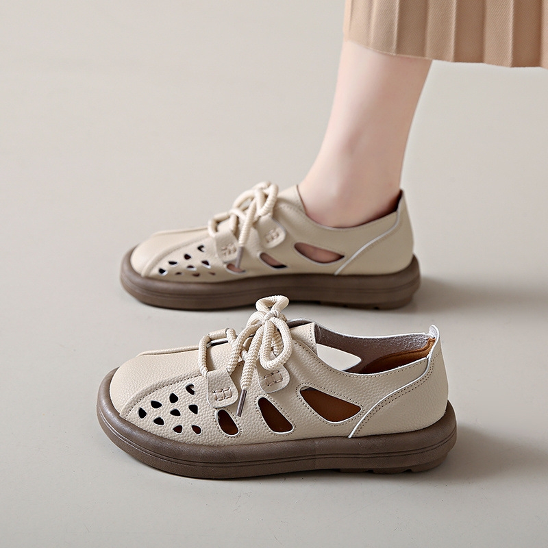 Roman Sandals Women's New Hollow Breathable Single Shoes Thick-soled Retro Leather Casual Closed-toe Hole Shoes