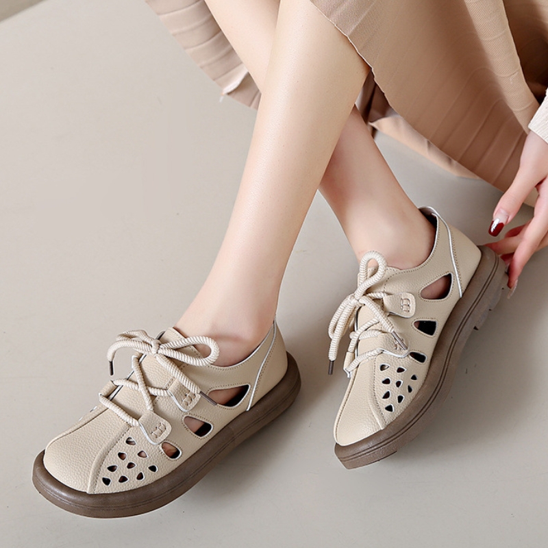Roman Sandals Women's New Hollow Breathable Single Shoes Thick-soled Retro Leather Casual Closed-toe Hole Shoes