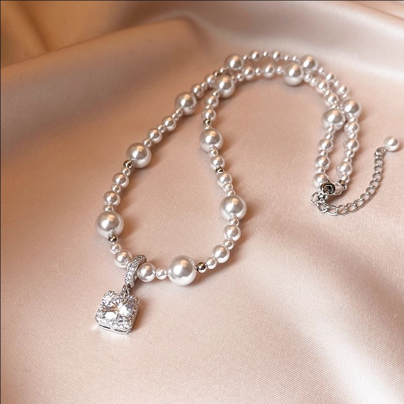New Simple Pearl Necklace Bubble Sugar Cube Rhinestone Sweater Clavicle Chain Female Pendant Jewelry
