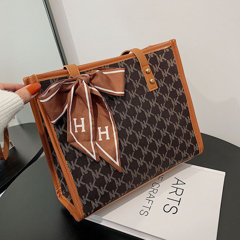 Women'S Bags Shoulder Bags Large Capacity Silk Scarf Bag Women'S New Style Fashion Shoulder Bag Tote Bag Texture Bag Women'S Underarm Shoulder Bag