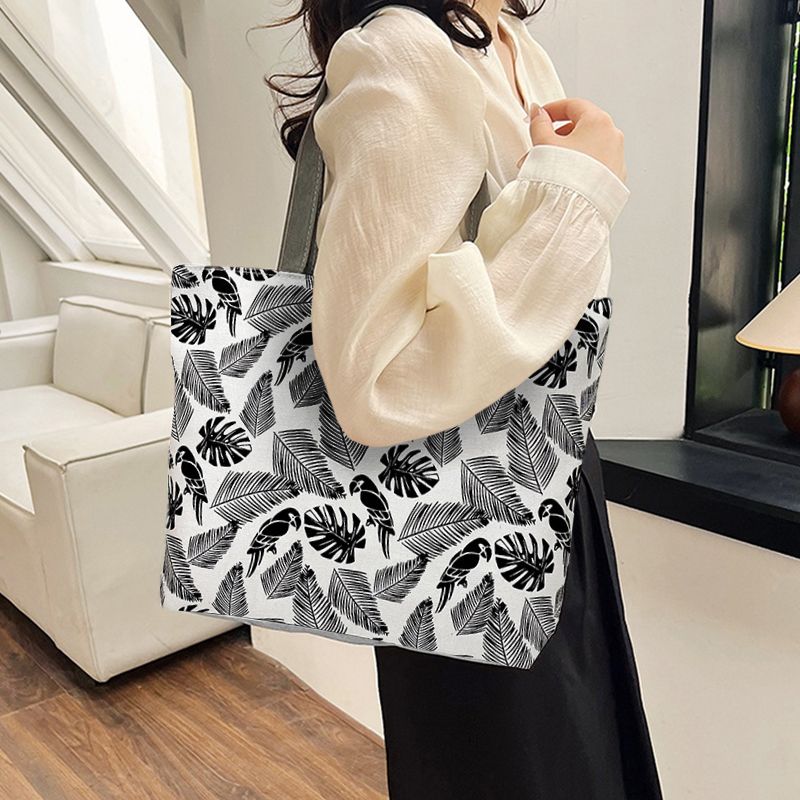 Women's Bags Tote Bags New Fashion Canvas Bag Large Capacity Casual Commuting Printed Shopping Bag Literary Shoulder Bag Shopping Bag Tote Bag