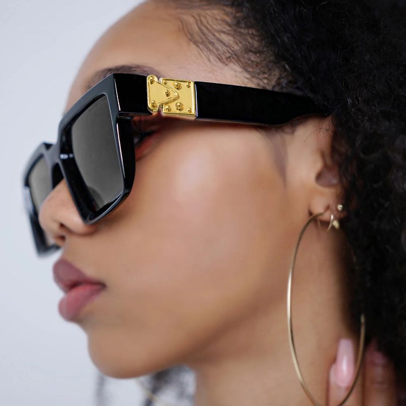 Fashion Women Sunglasses New Fashion Large Frame Sunglasses Square Wide-Brim Sunglasses Too Glasses