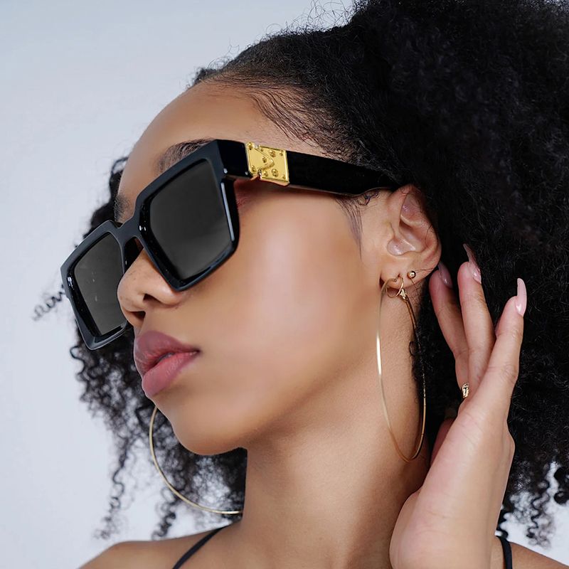 Fashion Women Sunglasses New Fashion Large Frame Sunglasses Square Wide-Brim Sunglasses Too Glasses