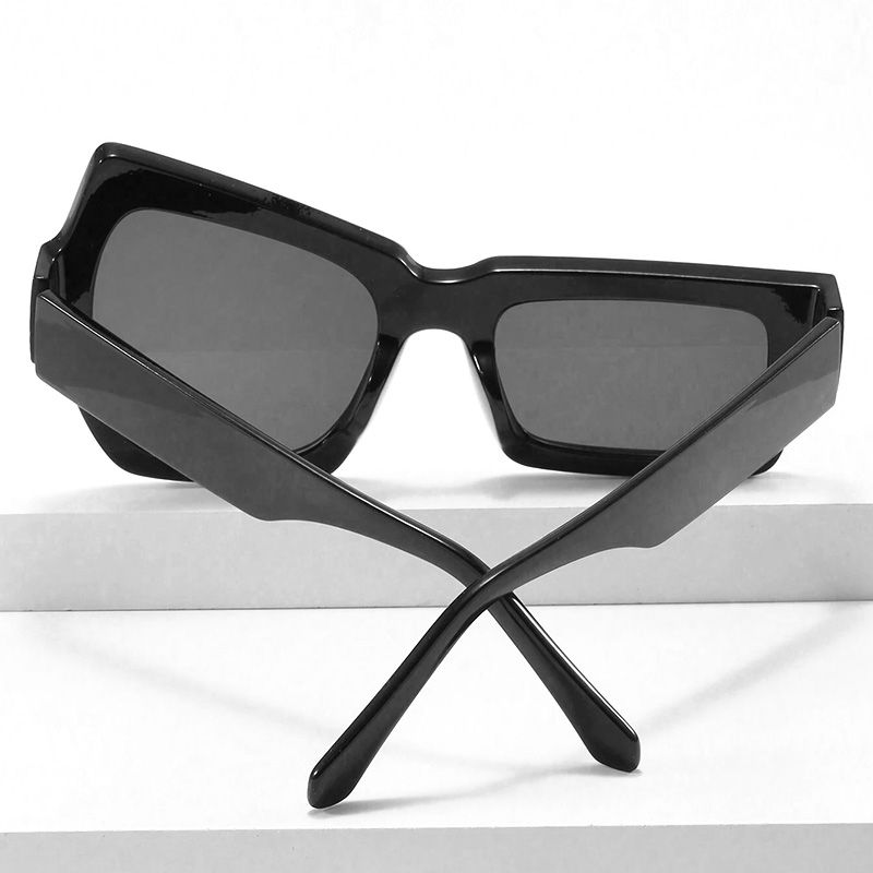 2 Pieces Fashion Men And Women Couple Sunglasses Uniform New Style Sunglasses For Large And Small Eyes, Popular Style Super Popular Raised Eyebrows Funny Personality Irregular Couple Sunglasses
