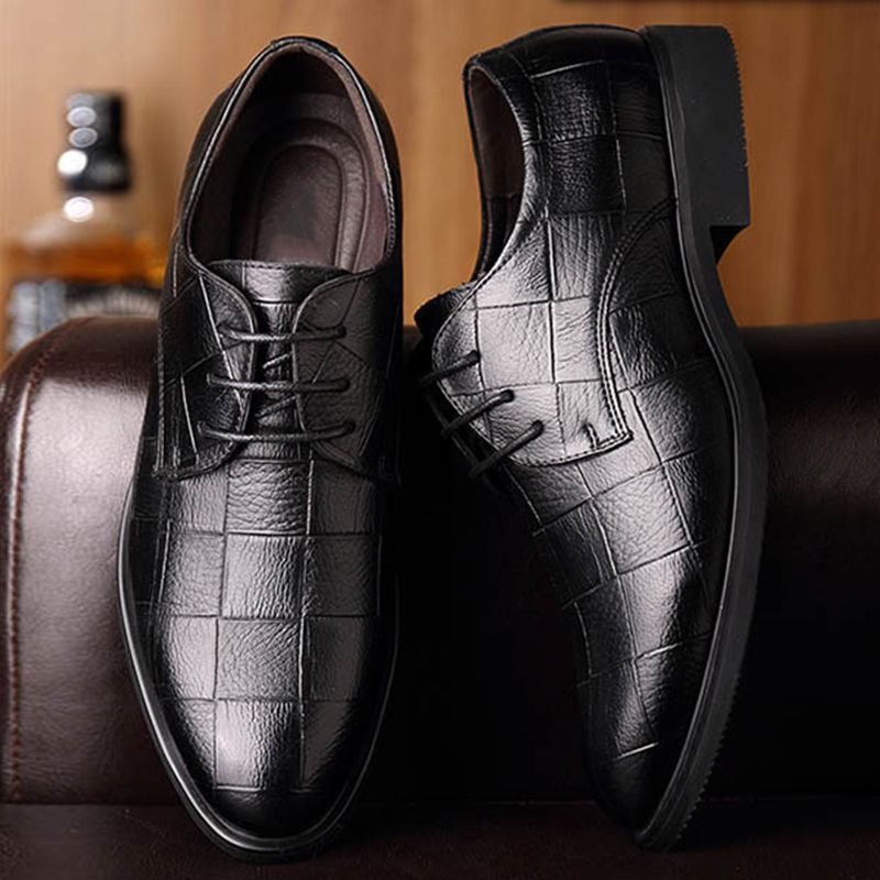 New Leather Shoes For Men Business Formal Shoes Groomsmen Shoes Versatile Casual Wedding Shoes