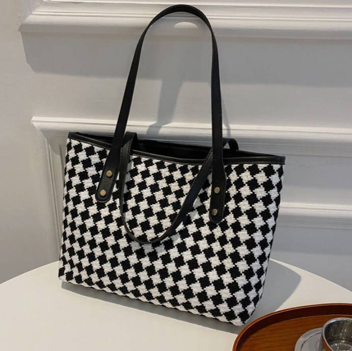 Women Pouch Bags Ladies Handbags Shoulder Bag Soft High Quality Casual Female Bag