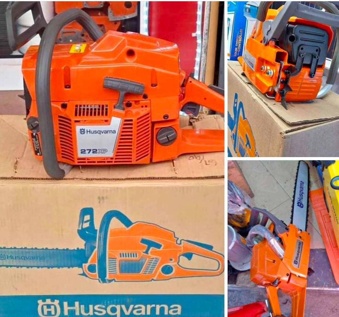 Husqvarna Commercial Power Chain Saw 272XP Chain Saw