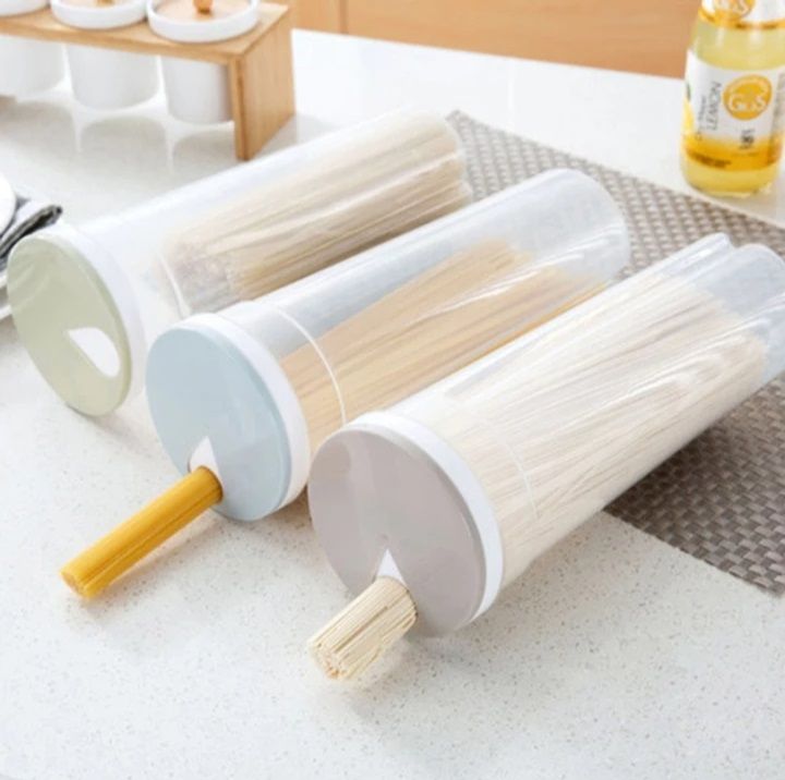 Air tight Multi~purpose spaghetti,noodles cereal Containers .Perfect for storing various dry food items, the set includes a container for bow-tie pasta, showcasing its unique shape.