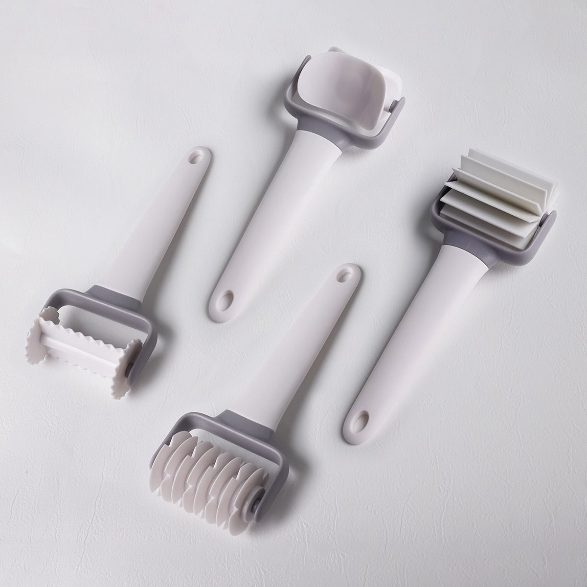 Pizza Roller suit decorative pattern Plastic Mesh knife Multi use Roller knife originality bread noodle Rolling cutter