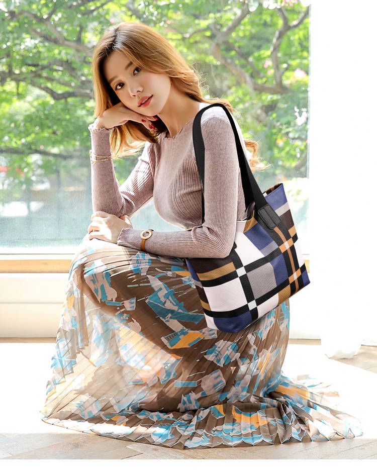 Hot selling tote bag fashionable shoulder bag large capacity handbag  commuting bag grid bag
Son Big Bag Girl