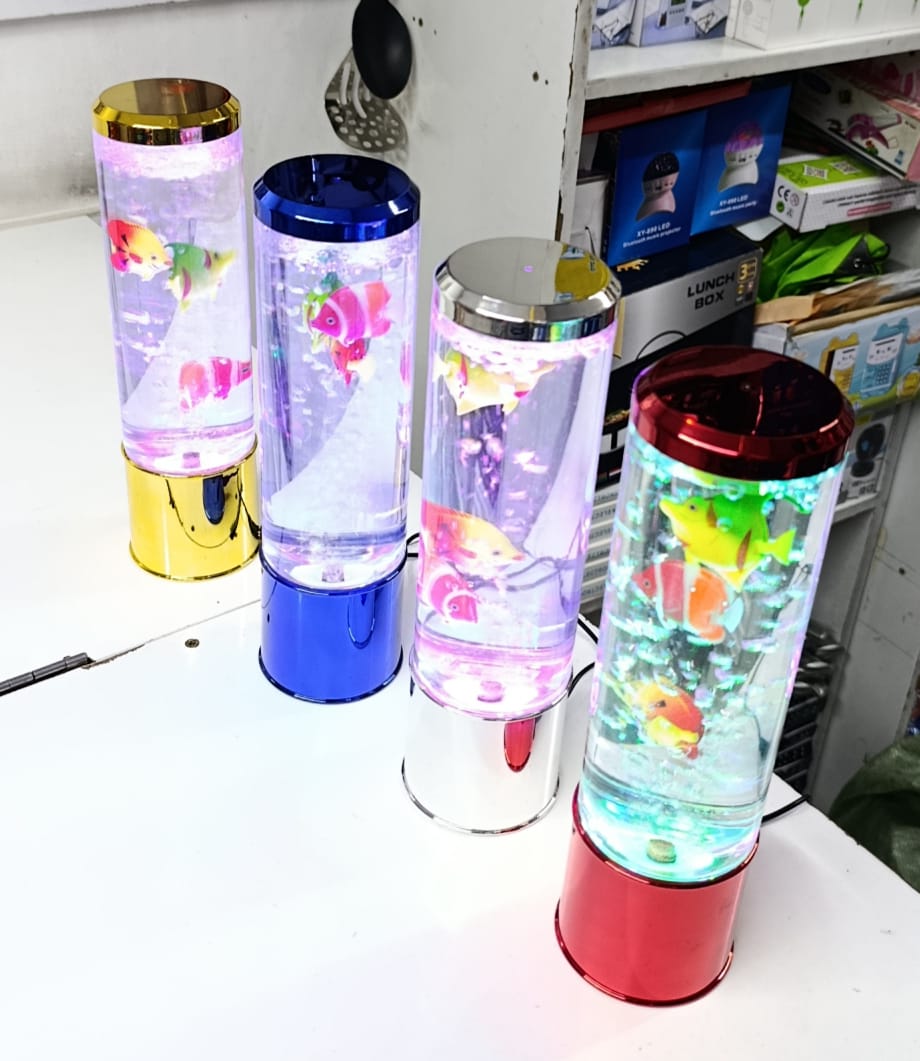 LED Water Bubble Aquarium Column 28cm Bubble Fish Tank – Electric Color Changing Artificial Aquarium with 5 Fish Lava Lamp for Mini Home Tabletop Decoration