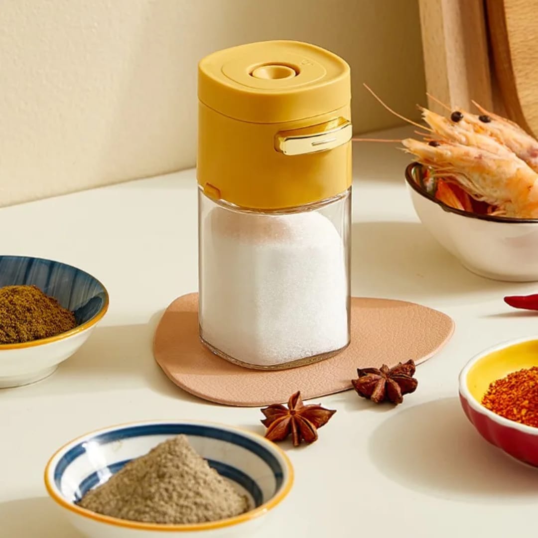 180ml Glass Quantitative Seasoning Jar with Press-Type Salt Control Design, Ideal for Accurate Dispensing of Salt, Spices, or Sugar for Home Cooking, Baking, and BBQ Use