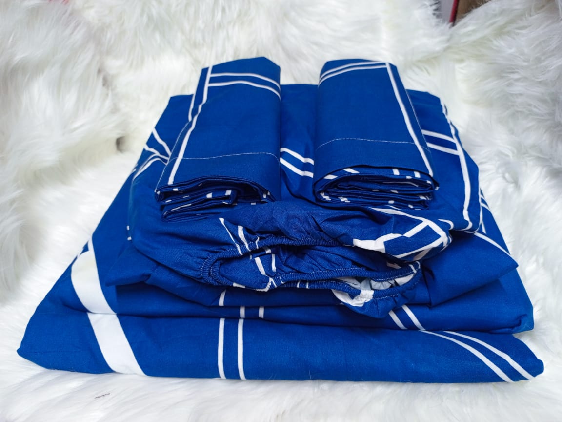 Cotton Bedsheet Set, Includes 2 Flat Bedsheets, 1 Fitted Bedsheet, and 2 Pillowcases, Soft and Comfortable Bedding for Single or Double Beds, Durable and Stylish