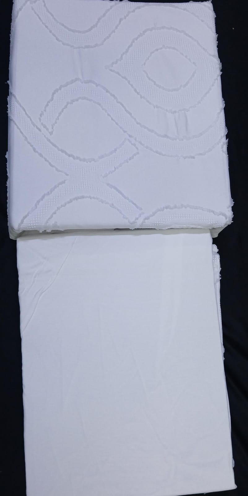 6pcs Tufted Cotton Duvet Cover Set Size 6x6 – Includes 1 Duvet Cover 220x240cm, 1 Fitted Bedsheet 200x200+30cm & 4 Pillowcases 48x74+5cm for Bedroom