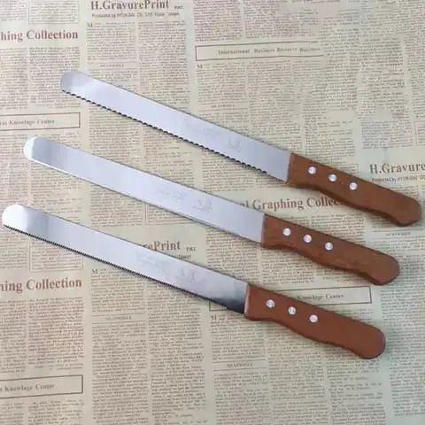 Stainless Steel Serrated Bread/Cake Knife