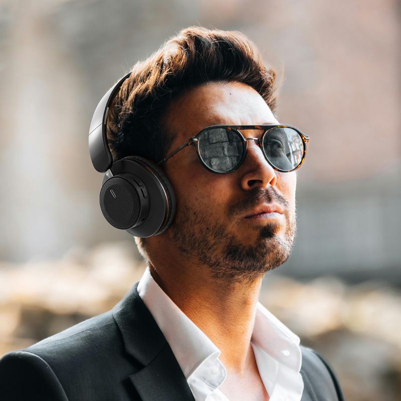2025 Bluetooth Headphones BT5.3 24H Playtime Gaming Dual Mode Wired/Wireless 40mm Bass Lightweight Earbuds 95dB Clear Call Noise Reduction 24H Play with AUX Cable Fast Pair for Bus/Travel/PC/TV/Phone