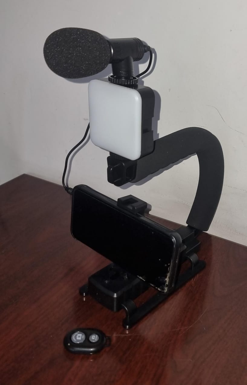 U-shaped Video making Bracket Handheld Video Making Stabilizer Kit Photography Video Rig Film Making Vlogging Recording Bracket Stabilizer For Phones & Camera AY-49U