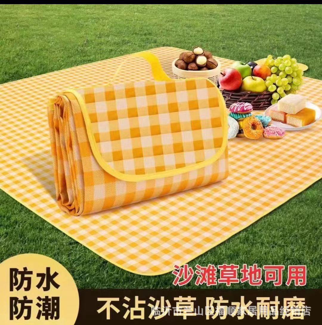 Picnic Mat Outdoor Camping Waterproof Thickened Portable Moisture-Proof Mat Beach Mat for Spring Travel Hiking Outdoor Activities Green Red Yellow