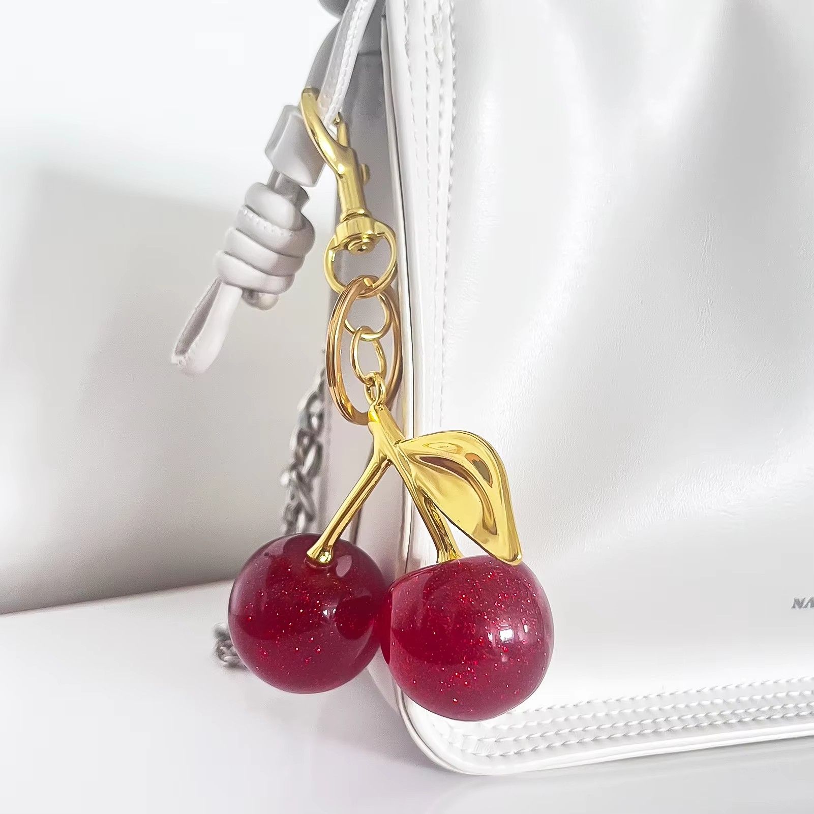 Fashion Delicious Red Cherry Keychain Summer Fruits Cherries Pendant Keyring For Women Men Jewelry Bag Key Accessories Gif
