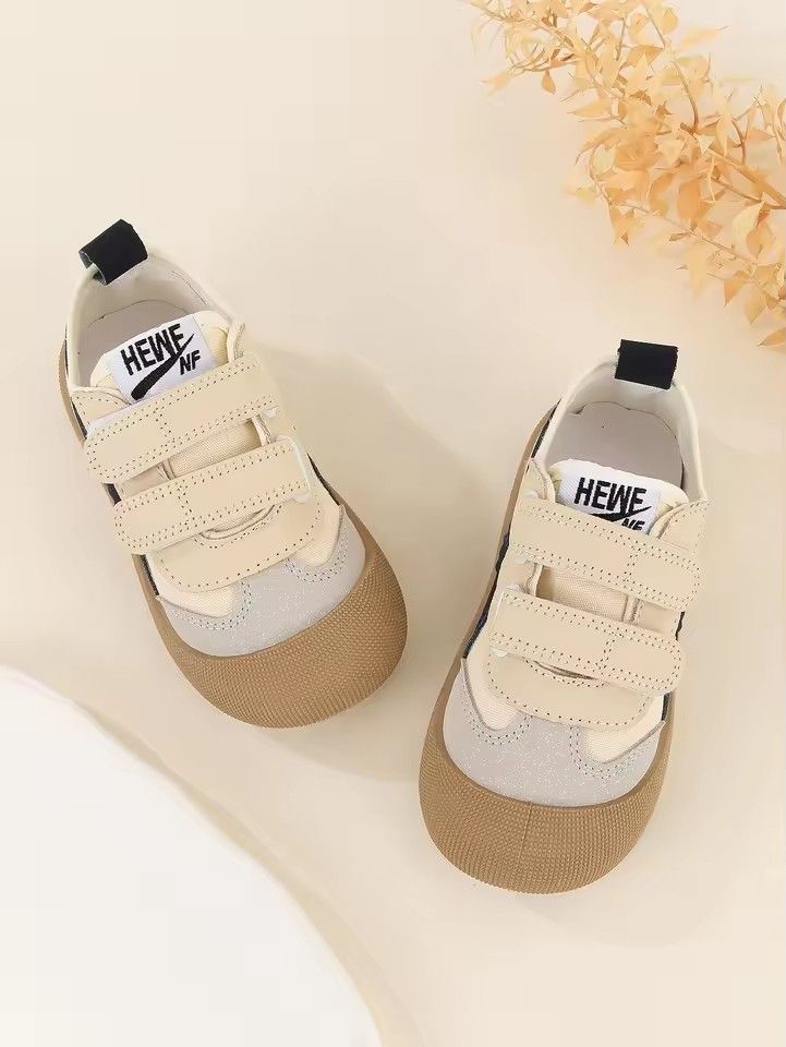 Spring and Autumn 2025 New indoor girls canvas shoes soft-soled children's baby toddler shoes children's shoes