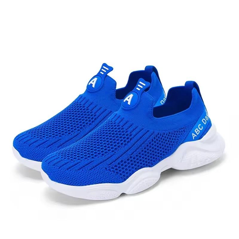 New Children Casual Shoes Breathable Knit Sneakers for Kids Slip Ons Running Shoes Boys Lightweight Comfortable Walking Shoes