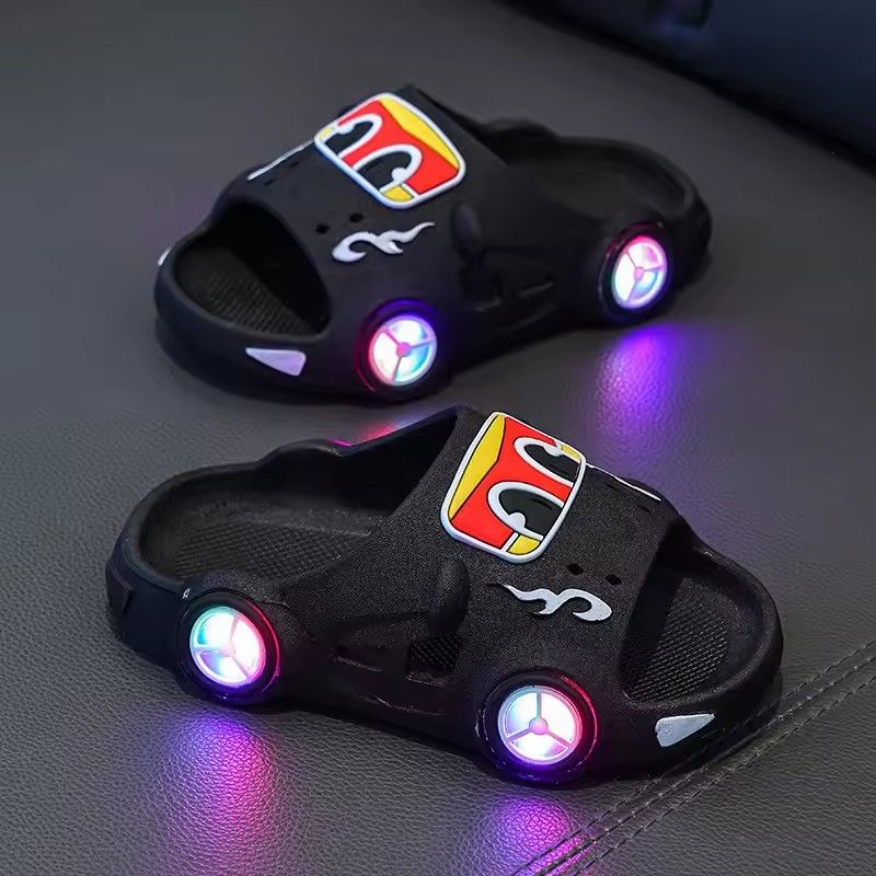 Cartoon Slipper Fashion Versatile Light Up Girl Shoes Cute Car Anti Slip Kid Slippers Classic Light Boy Shoe Casual Home Sandal