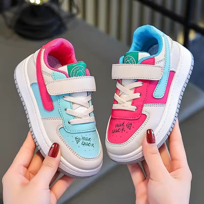 2026 New stylish and versatile casual women's shoes, low-top sneakers, and children's shoes for autumn and winter