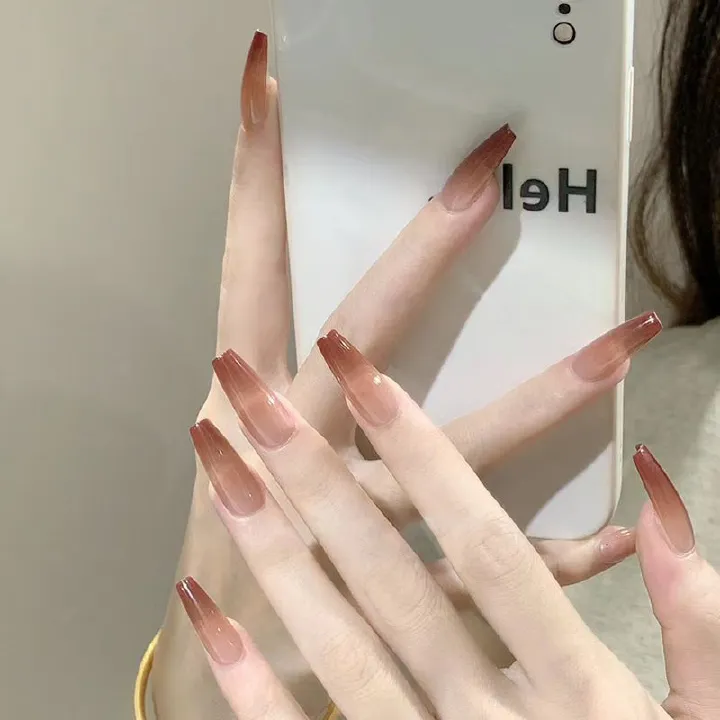 Simple nail art, chestnut red gradient, wearable nail, artificial nail, elegant long ballet nail, 24 pieces, removable