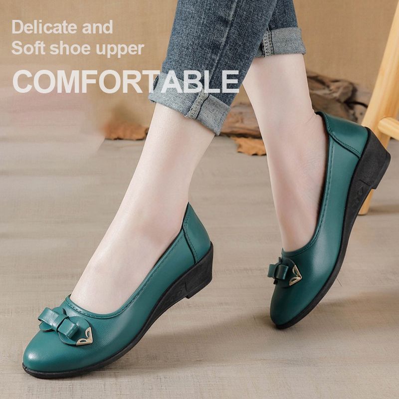 ASSKLO New women's leather shoes Flat Shoes Casual Soft Sole Soft leather comfortable soft shoes kitchen work flats Slip on Shoes