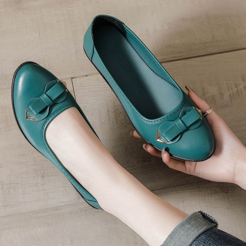 ASSKLO New women's leather shoes Flat Shoes Casual Soft Sole Soft leather comfortable soft shoes kitchen work flats Slip on Shoes