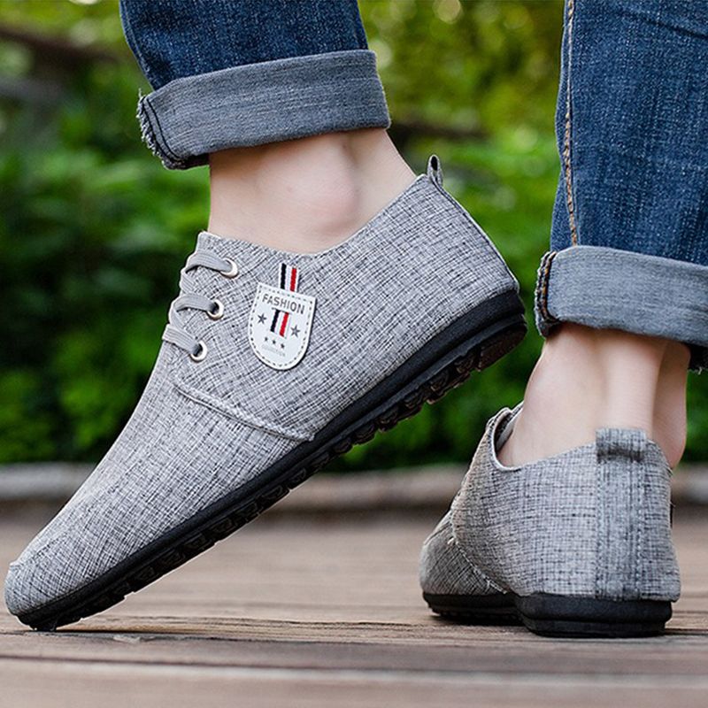 ASSKLO Breathable and lightweight canvas shoes, trendy soft soled men's shoes, bean shoes, slip on feet, lazy shoes, and youth trendy shoes