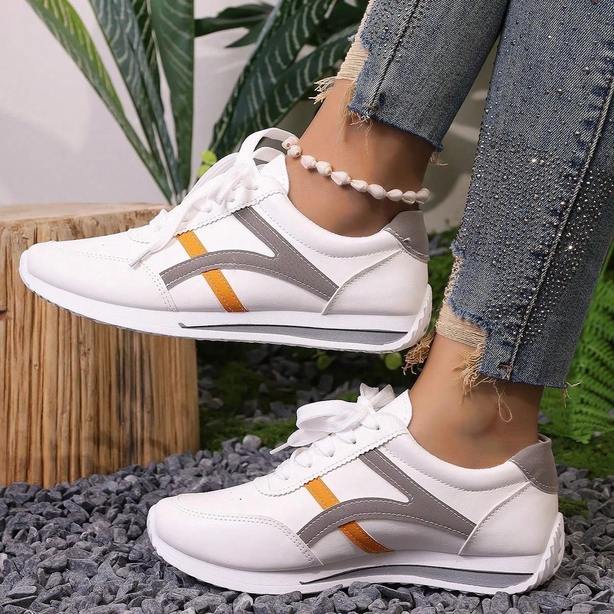 ASSKLO New sports style women's shoes ladies shoes with leather upper girls shoes student white shoes running shoes INS trendy shoes